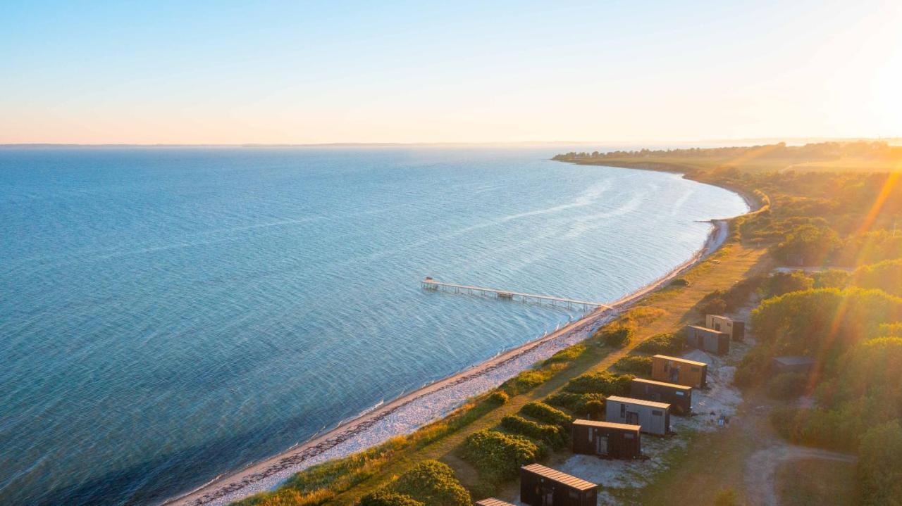 Tiny Seaside - Kegnaes Hotel Osterby  ภายนอก รูปภาพ