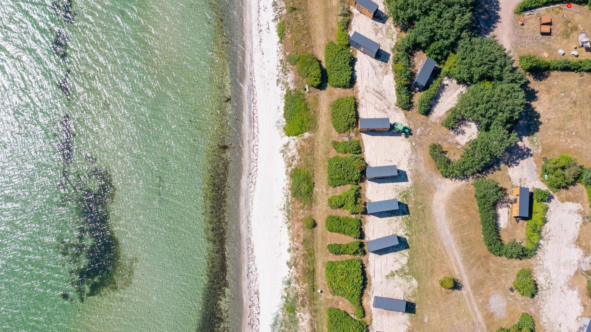 Tiny Seaside - Kegnaes Hotel Osterby  ภายนอก รูปภาพ