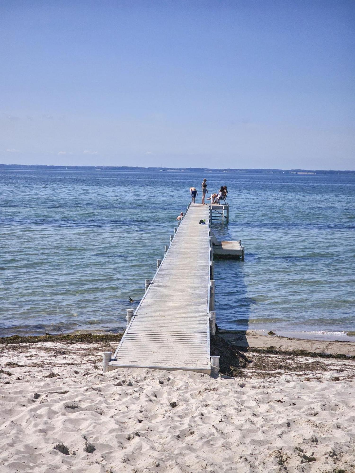 Tiny Seaside - Kegnaes Hotel Osterby  ภายนอก รูปภาพ